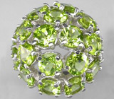 Красивейшее кольцо с перидотами Серебро 925