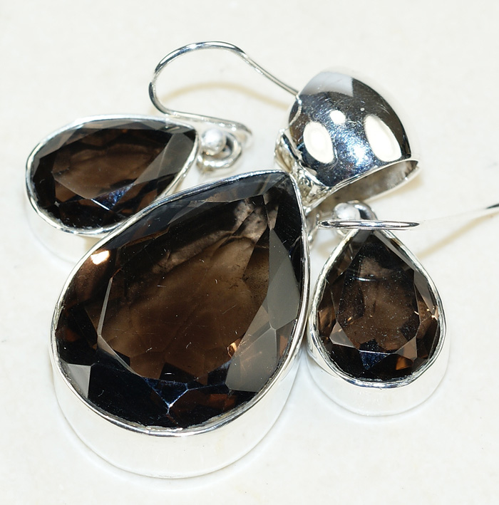 Комплект с дымчатыми топазами