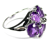 Кольцо с яркими насыщенными аметистами Серебро 925