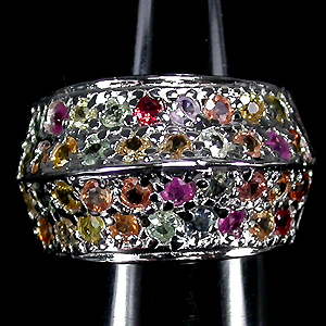 Праздничное кольцо с разноцветными сапфирами