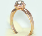 Элегантное кольцо с бриллиантом Золото