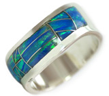 Кольцо от «Kingsman» с опалами