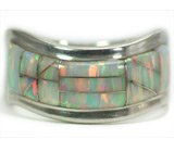 Кольцо от «Kingsman» с опалами