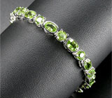 Изящный браслет с перидотами Серебро 925