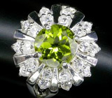 Кольцо с зеленым перидотом Серебро 925