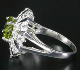 Кольцо с зеленым перидотом Серебро 925
