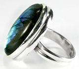 Эффектное кольцо с лабрадоритом Серебро 925