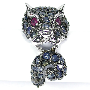 Кольцо "Тигр" с синими сапфирами