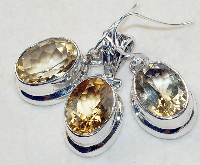 Комплект с цитринами