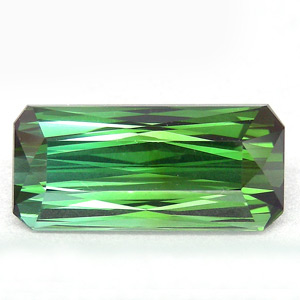 Чистейший яркий турмалин 8,04 карат