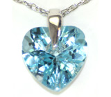 Кулон с голубым топазом Золото