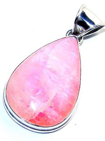 Кулон-капля из нежно-розового лунного камня