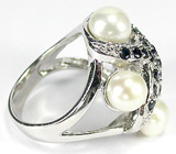 Кольцо с жемчугом и насыщенно-синими сапфирами Серебро 925