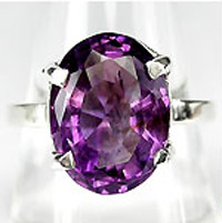 Кольцо с насыщенным аметистом