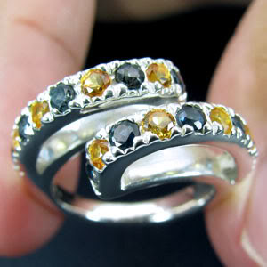 Кольцо с желтыми и синими сапфирами