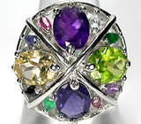Замечательное кольцо с самоцветами Серебро 925