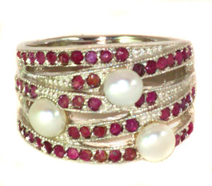 Оригинальное кольцо с жемчугом и сапфирами