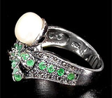 Великолепное кольцо с жемчужиной и изумрудами Серебро 925