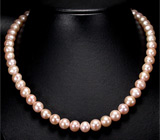 Ожерелье из золотисто-розового жемчуга