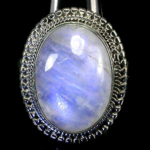 Кольцо с лунным камнем