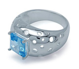 Кольцо из коллекции "Ireland" с голубым топазом Серебро 925