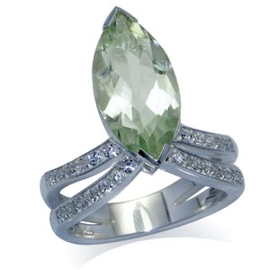 Кольцо из коллекции "Ireland" с зеленым аметистом