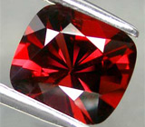 Роскошная рубиновая шпинель 2,06 карат 