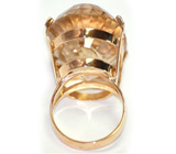Кольцо с крупным топазом и бриллиантами Золото