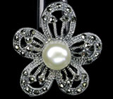Кольцо-цветок с жемчужиной и марказитами Серебро 925