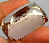 Роскошный золотисто-персиковый кунцит 206,15 карат 