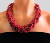 Колье ручной работы из коралла