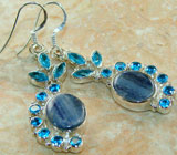 Элегантные серьги с кианитом и голубыми топазами Серебро 925