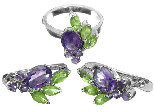 Комплект с аметистами и перидотами