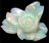 Резной цветок из белого опала 2,78 карат 