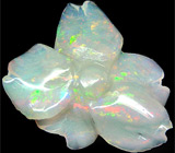 Резной цветок из белого опала 2,78 карат 