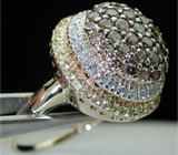 Кольцо с бриллиантами и сапфирами Золото
