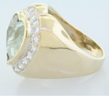 Массивное кольцо с топазом и бриллиантами Золото