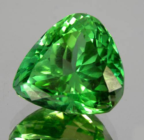 Чистейший афганский гидденит сподумен 21 карат