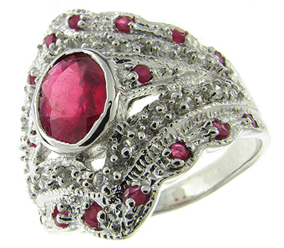 Кольцо с розовыми сапфирами