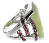 Перстень с перламутром и сапфирами Серебро 925