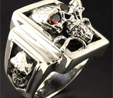Кольцо из серебра «Череп байкера с розой» Серебро 925