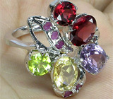 Замечательное кольцо с самоцветами Серебро 925