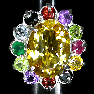 Замечательное кольцо с золотистым цитрином