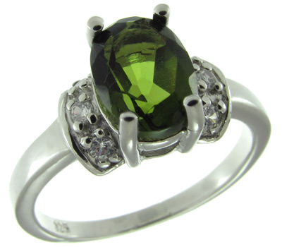 Кольцо с молдавитом