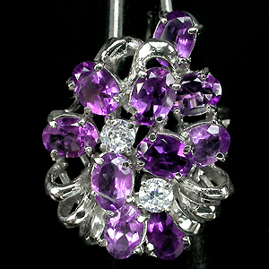 Великолепное кольцо с аметистами