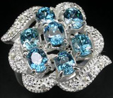 Кольцо с яркими голубыми и белыми цирконами Серебро 925