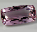 Вишнево-розовый кунцит 52,5 карат 