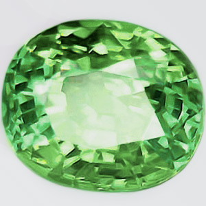 Крупный ярко-зеленый турмалин 8,3 карат