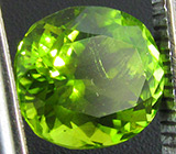 Яркий перидот 4,69 карат 