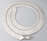 Эффектное серебряное колье Серебро 925